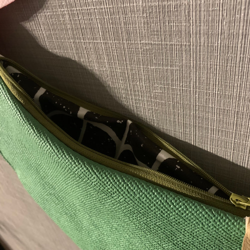 鳥 ニワトリ ショルダーバッグ 合皮 ショルダーバッグ 鳥吉ーTORIYOSHI