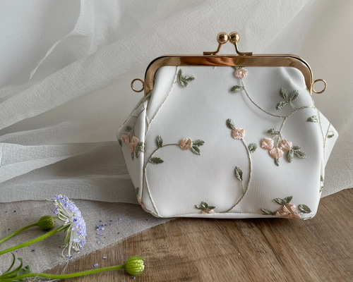 専用です！　がま口ポーチ　　ハンドメイド cde2dcdeb372c13e42f57d06b6dfab