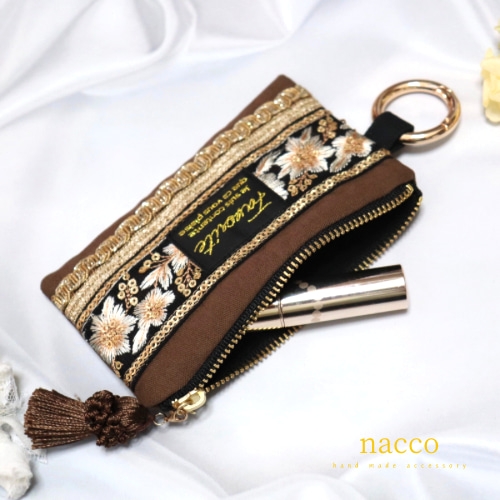 インド／刺繍リボン】＊フラットポーチ＊ カラビナ付き