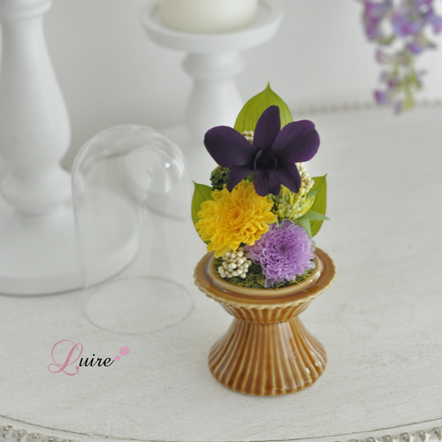 高級感のあるパールガラスドーム仏花（2ケース9800円）（1ケースは5000円） 高級感のあるパールガラスドーム仏花（2ケース9300円）（1ケースは