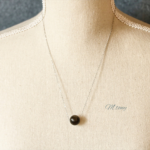 18K金メッキ黒曜石のネックレスです-昨年購入しました 黒曜石 まんまる一粒 古代を親しむ天然ガラス プラチナカラー 大粒