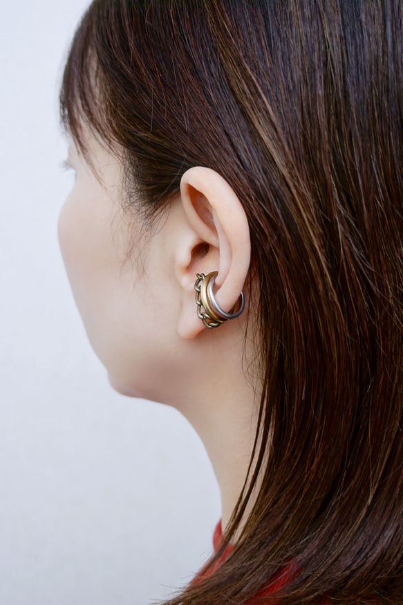 “basic+”耳環套裝，配黃銅和不銹鋼鏈 第4張的照片