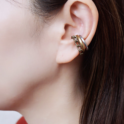 “basic+”耳環套裝，配黃銅和不銹鋼鏈 第3張的照片