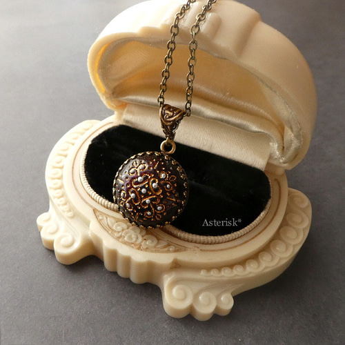 レアなヴィンテージ ビクトリアン エレガントなアメジストガラス  