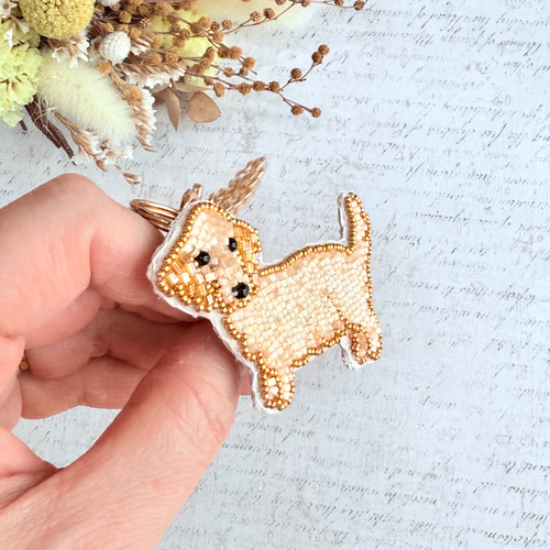 2way】ビーズ刺繍のうちの子ブローチ、バッグチャーム・ミニチュア