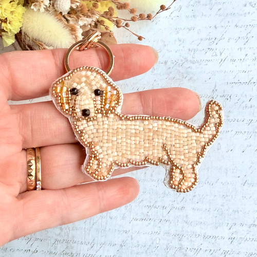 2way】ビーズ刺繍のうちの子ブローチ、バッグチャーム・ミニチュア