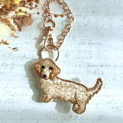 2way】ビーズ刺繍のうちの子ブローチ、バッグチャーム・ミニチュア