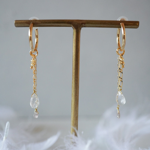 クリスマスギフト✴︎上品なだけじゃない楽しめるフープイヤリング