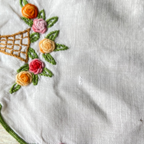 かわいい花かご刺繍*フランスアンティーク*ヴィンテージ