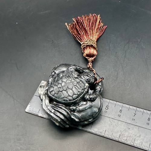 2024.10.23最新作品 金銭玄武神亀石笛握り石 彫刻 ケンちゃんの