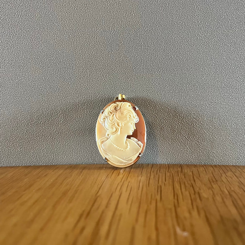 イタリア製の古いカメオ Cameo アンティーク 2WAY ブローチ
