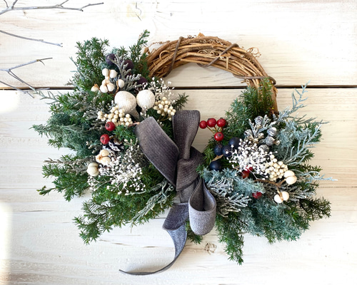 プリザーブドフラワー︎︎⟡ベロアリボンとシックな針葉樹のクリスマス