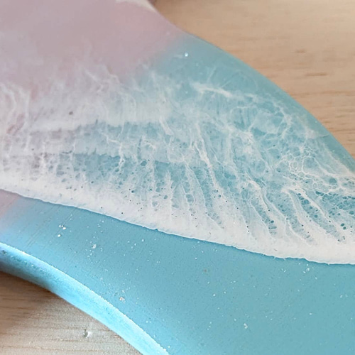 イルカの壁飾り】 レジン波アート 海レジン 海のインテリア