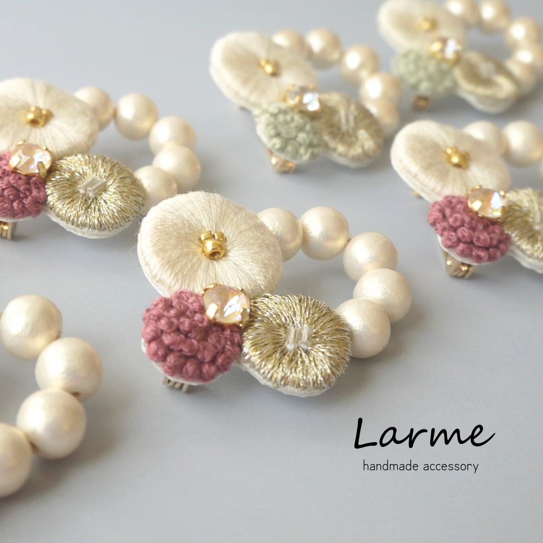 【特集掲載 】ハレの日に♡フォーマルに♡maru＆pearl 刺繍ブローチ＊ワインレッド・くすみグリーン