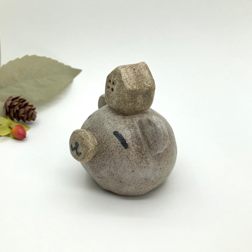 くまくま　中国　石湾陶器　岩に蟹　置物　在銘　F　R5156 中国美術工芸 石湾陶器の輸入販売 | 中国貿易公司