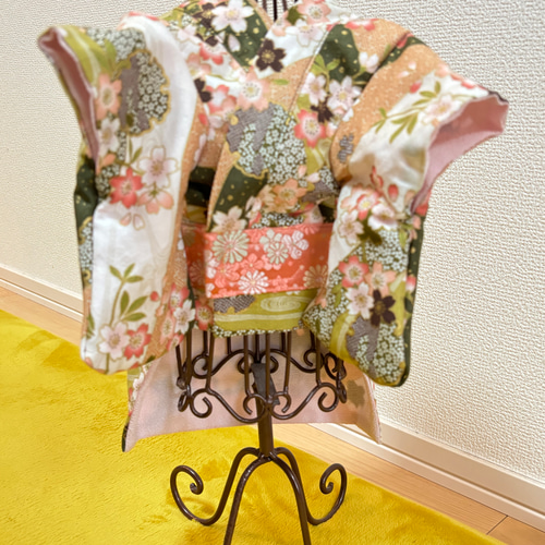 ☆新作犬服⭐︎ つまみ細工帯飾り付き 犬用着物 女の子用 桜 グリーン