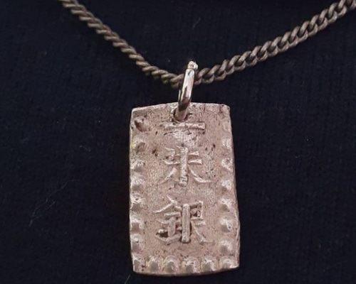 9b0375705a6435abbf6e10d6635961