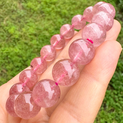 ピンクエピドートインクォーツ11mm～12mm 天然石ブレスレット 内径16cm