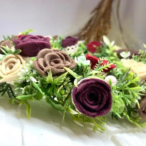 ＊かおりん＊ ☆ 掛軸☆ハンドメイド リース オーダー フェルト 完全手作り】フェルトの華やかお雛様リース 中colorful リース