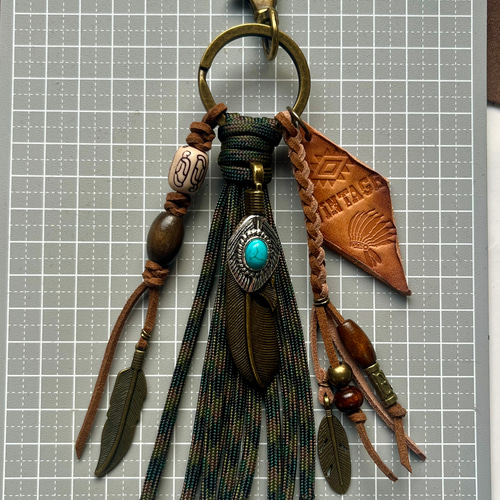 23 レインボーレザー 異素材タッセルキーホルダー バッグチャーム 23