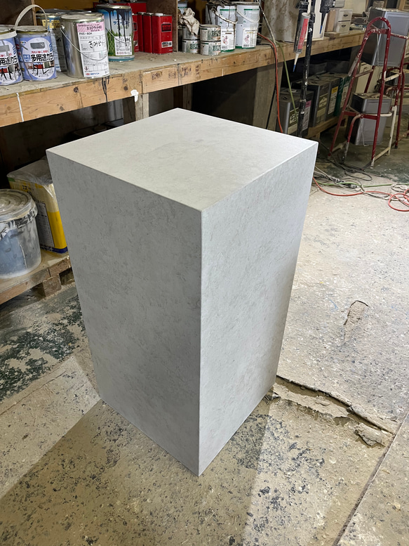 石っぽいディスプレイラック 7枚目の画像