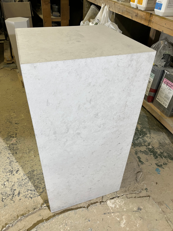 石っぽいディスプレイラック 12枚目の画像