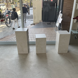 石っぽいディスプレイラック 6枚目の画像