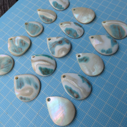 夜光貝磨きアクセサリー作りキット ✳【 しずく 】 8枚目の画像