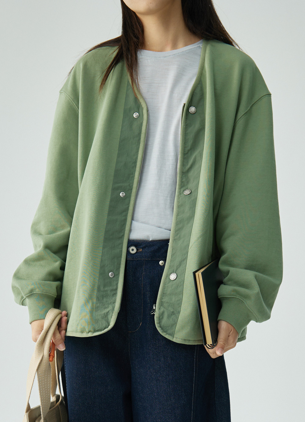 やわらかな感触で保温性のある裏パイル♪スウェットジャケット グリーン