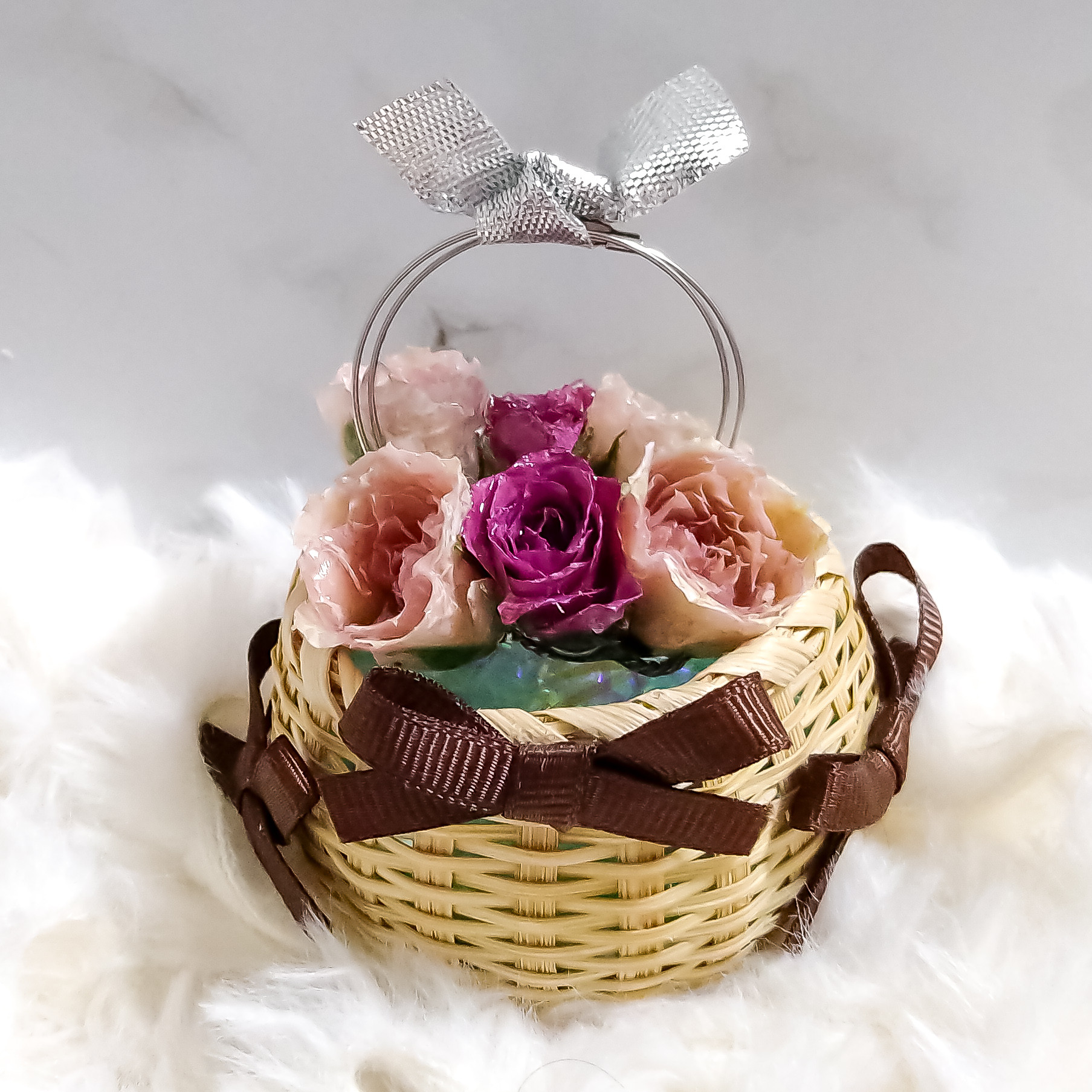 花咲く記憶│バラの花かご耳飾り【受注生産】