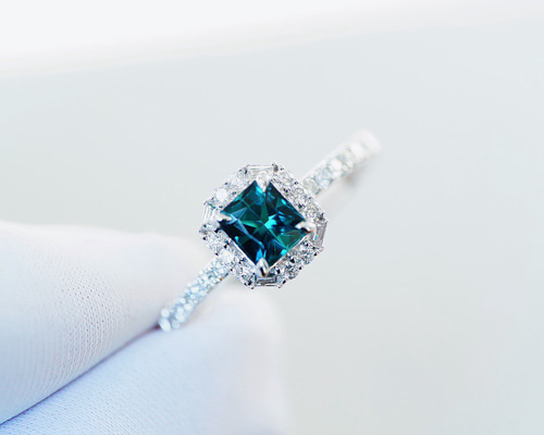 絶美」K18 天然ブルートルマリン 上品 幸運 友情 希望 10月誕生石 指輪