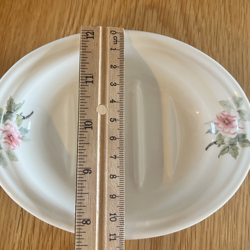 英国の古い石鹸置き 陶器 古道具 レトロ ソープディッシュ【石鹸置き