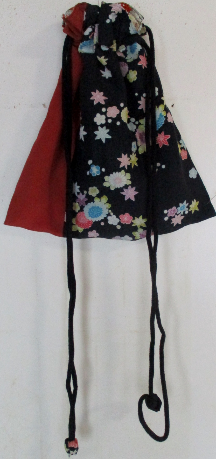 ８００８　花柄の着物で作ったショルダー型巾着袋