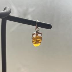 118 ブルーアンバー　14kgf　アンバー　琥珀　ネックレス　チャーム 8枚目の画像