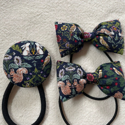 【送料無料】お揃いヘアゴム（青/植物/小動物）小リボン&くるみボタンセット 2枚目の画像