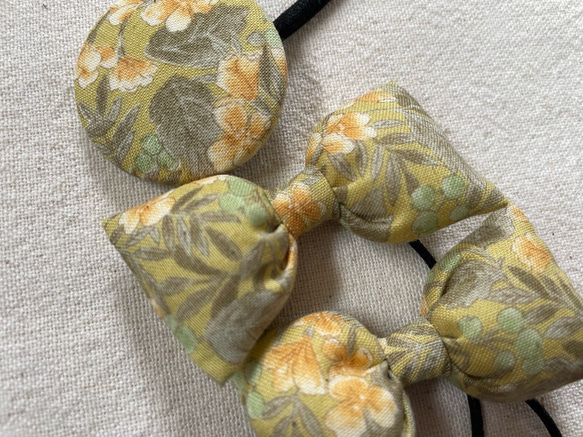 【送料無料】お揃いヘアゴム（黄色/花柄）小リボン&くるみボタンセット 6枚目の画像