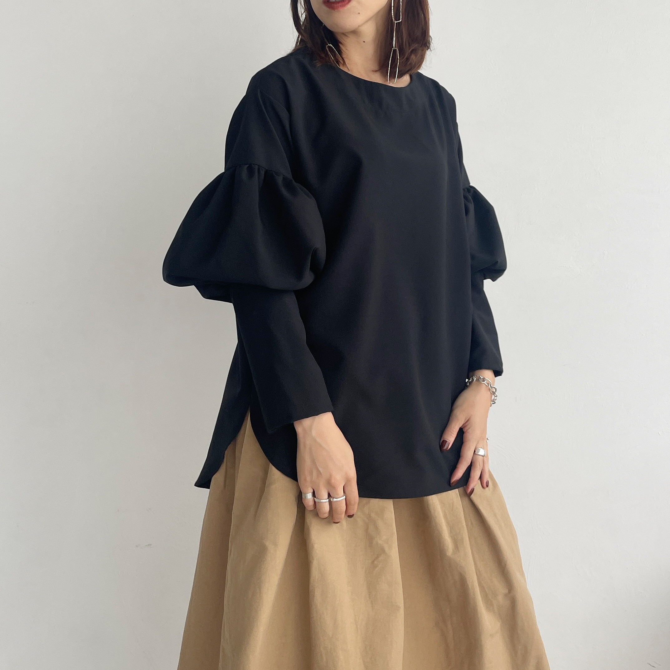バルーンandストレートスリーブトップス (black)
