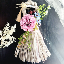 しめ縄リース　薄いピンク系ダリア NORIFLOWER WEBSHOP / ☆お正月飾り☆しめ縄飾り 赤しめ縄 ダリアピンク