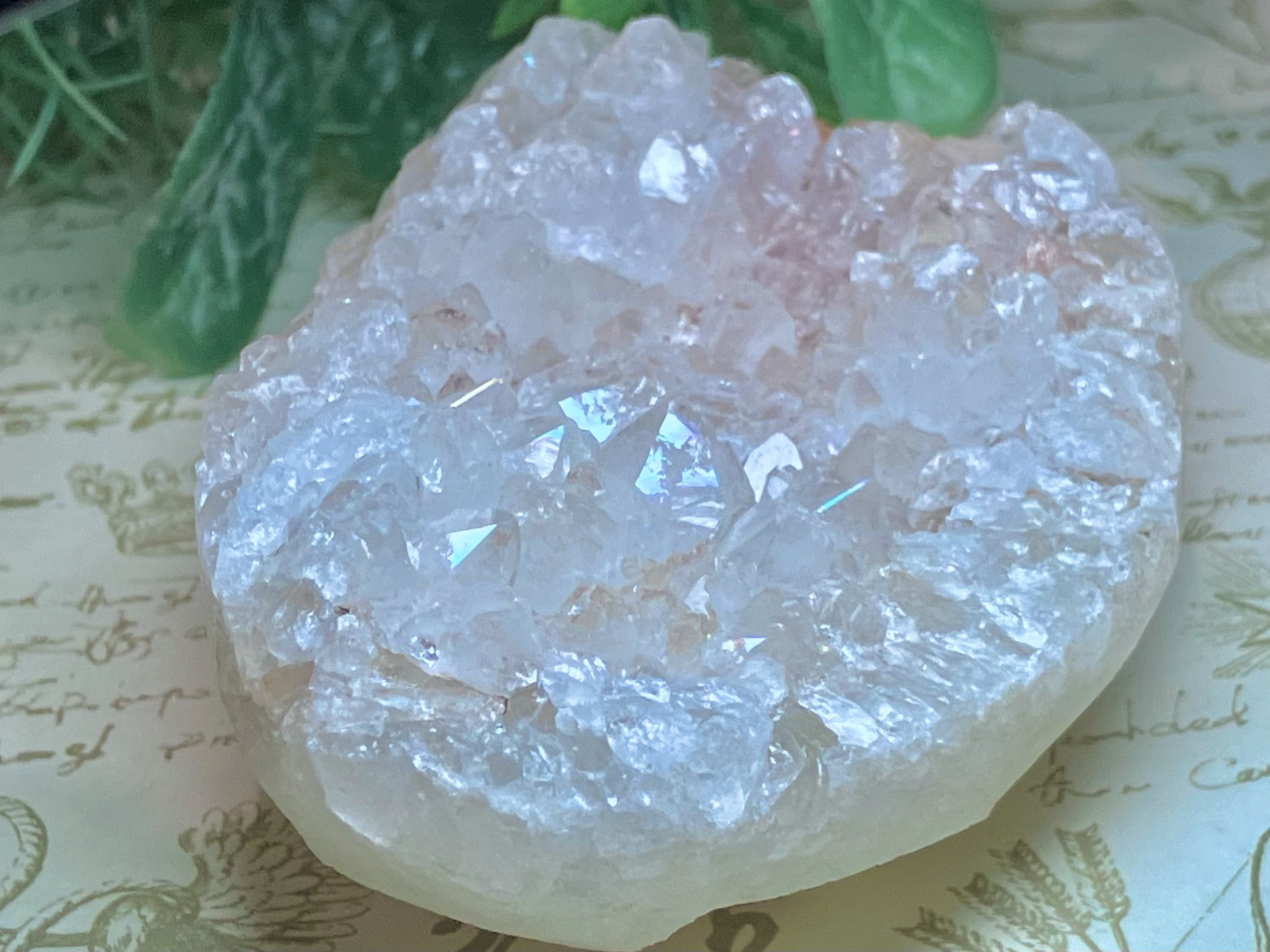 インド産　アナンダライト　水晶　クリスタル　レインボークォーツ　原石　クラスター インド産　アナンダライト　水晶　クリスタル　レインボークォーツ　原石　クラスター