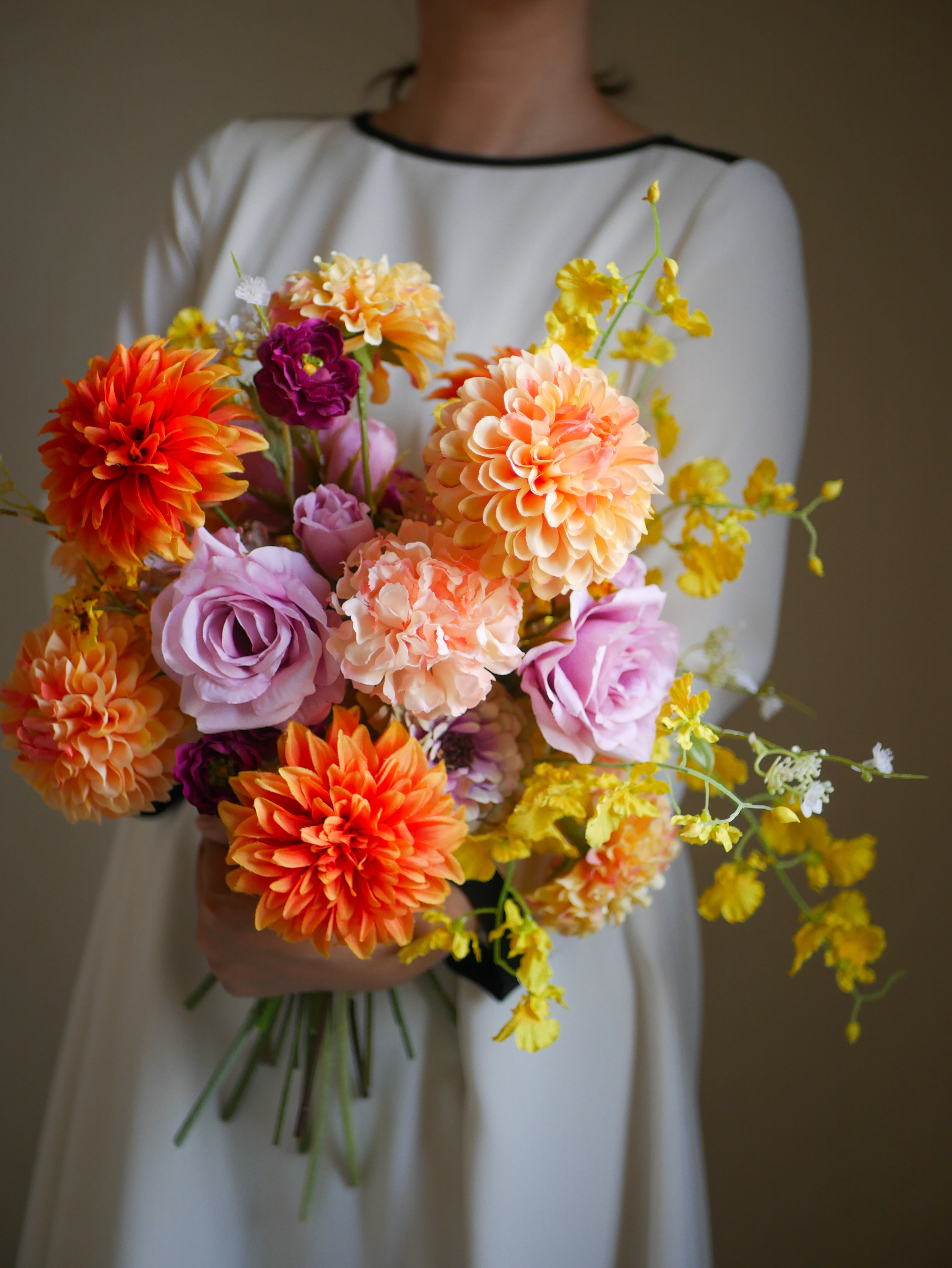 韓国ブーケ　ウェディングブーケ　オレンジブーケ　造花ブーケ　ダリア　オンシジューム