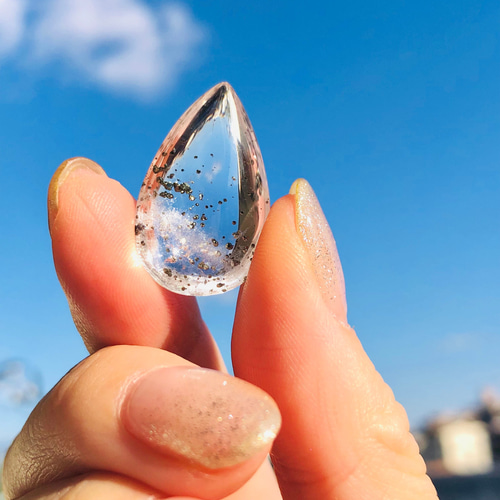 極上！パイライトインクォーツのルースタンブル 天然石 虹色の星