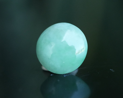 値下げ✨新品✨本翡翠ミャンマー産 A貨翡翠 Apple Green 玊6.3㍉ まんまるアップルグリーン☆ミャンマー翡翠（本翡翠） s1363