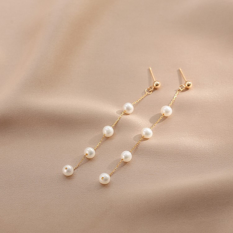 淡水パールのピアス　イヤリング　真珠　淡水真珠　6月誕生石