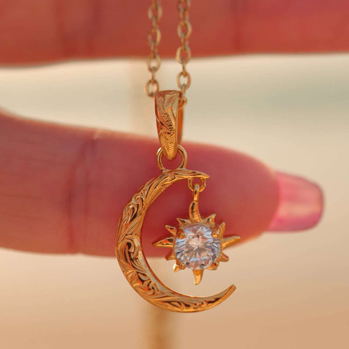 sun and moon necklace 【ハワイアンジュエリー】【金属