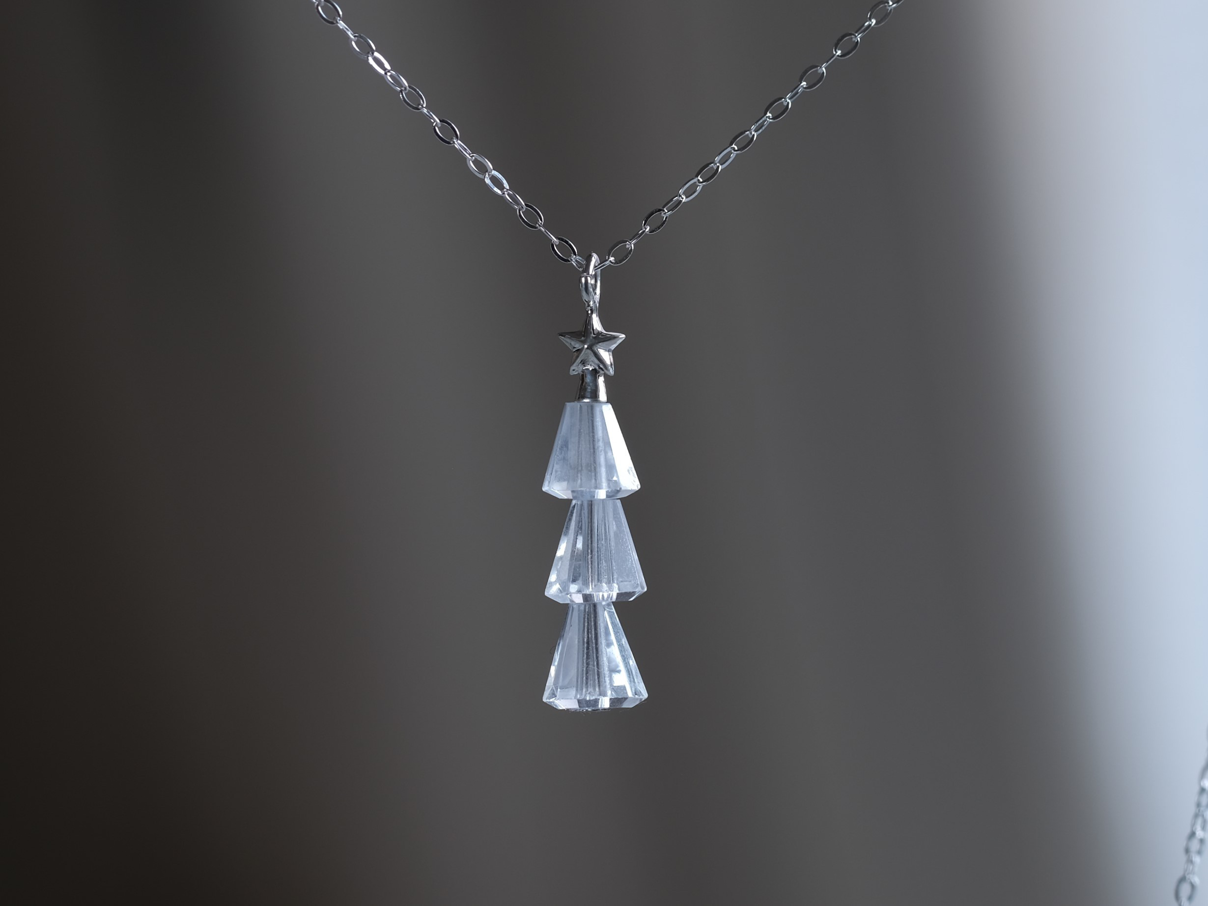 ピアス+ネックレスセット Tiny tree set　ツリーネックレス　星　クォーツ　クリスマスツリー｜詳細画像