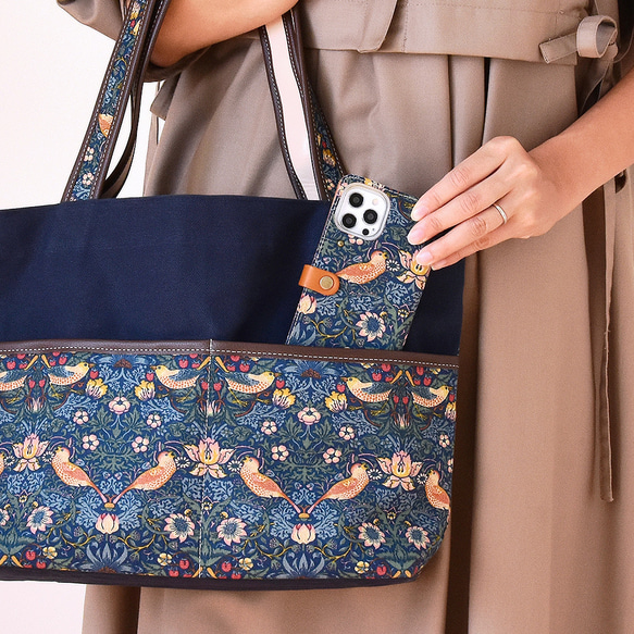 《特集掲載》A4トートバッグ モリス×倉敷帆布 ウイリアムモリス 帆布 本革 a4が入るトートバッグ ストロベリーシーフ 7枚目の画像