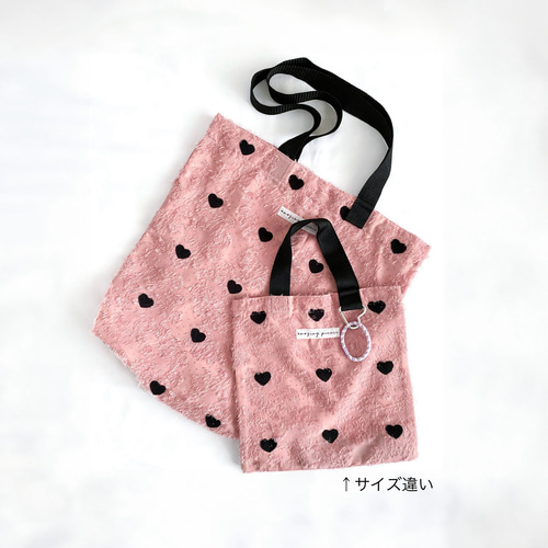 A4対応！ハート刺繍のフラワー肩掛けトートバッグ(ピンク) Mサイズ