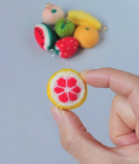 ミニマム果物】夏にぴったり！パキッと映えるピンクグレープフルーツ