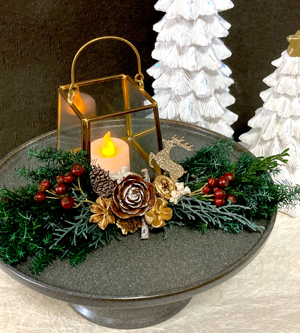 キャンドルを灯して飾る！野薔薇と森の木の実のナチュラルスワッグ  