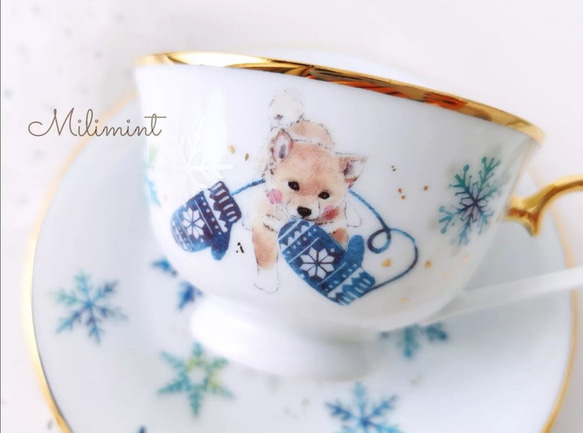 【1セット限りで終了】柴犬の雪遊びお茶セット (マグカップ1点、カップ＆ソーサー1点、ティースプーン1点)　ティーセット 4枚目の画像